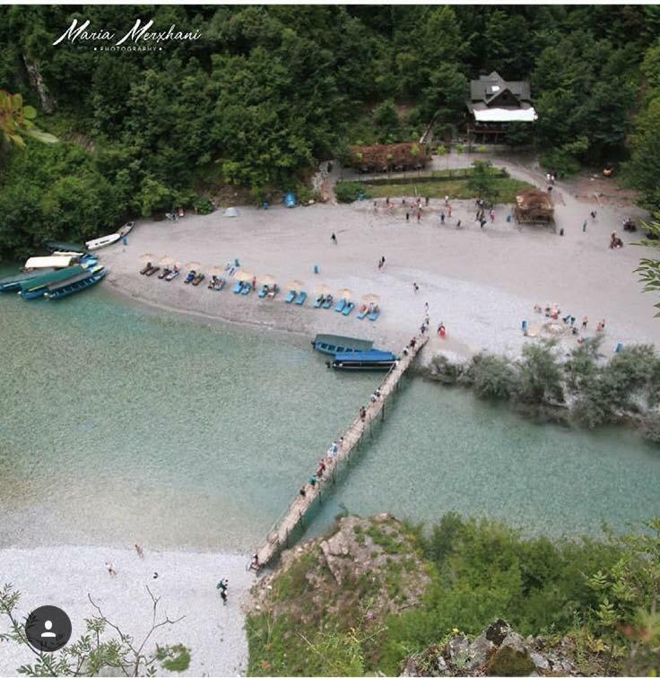 Park Blini Shala River Moll' e Shoshit Екстериор снимка