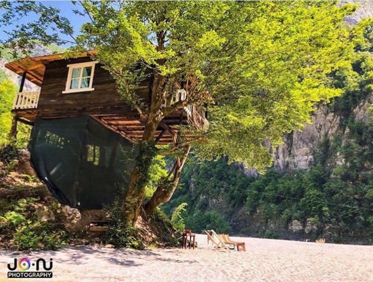 Park Blini Shala River Moll' e Shoshit Екстериор снимка
