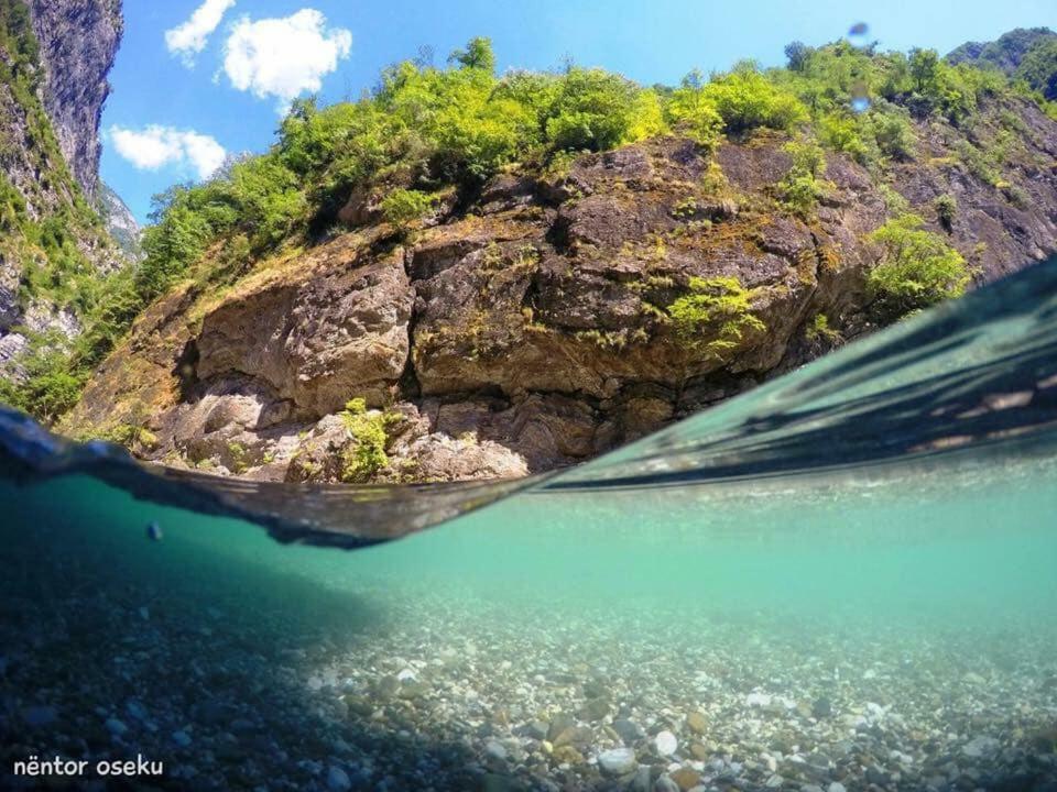 Park Blini Shala River Moll' e Shoshit Екстериор снимка