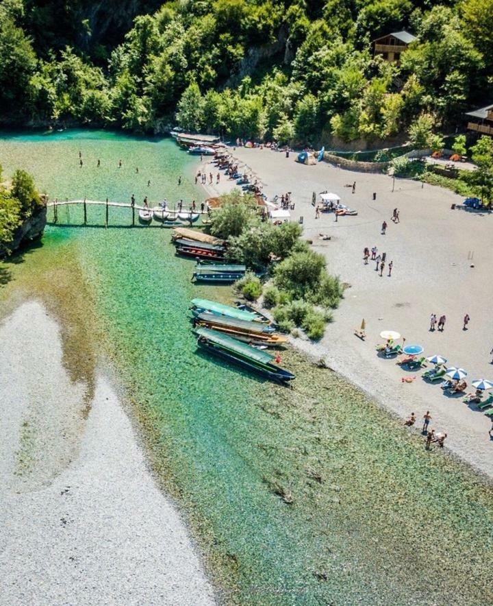 Park Blini Shala River Moll' e Shoshit Екстериор снимка